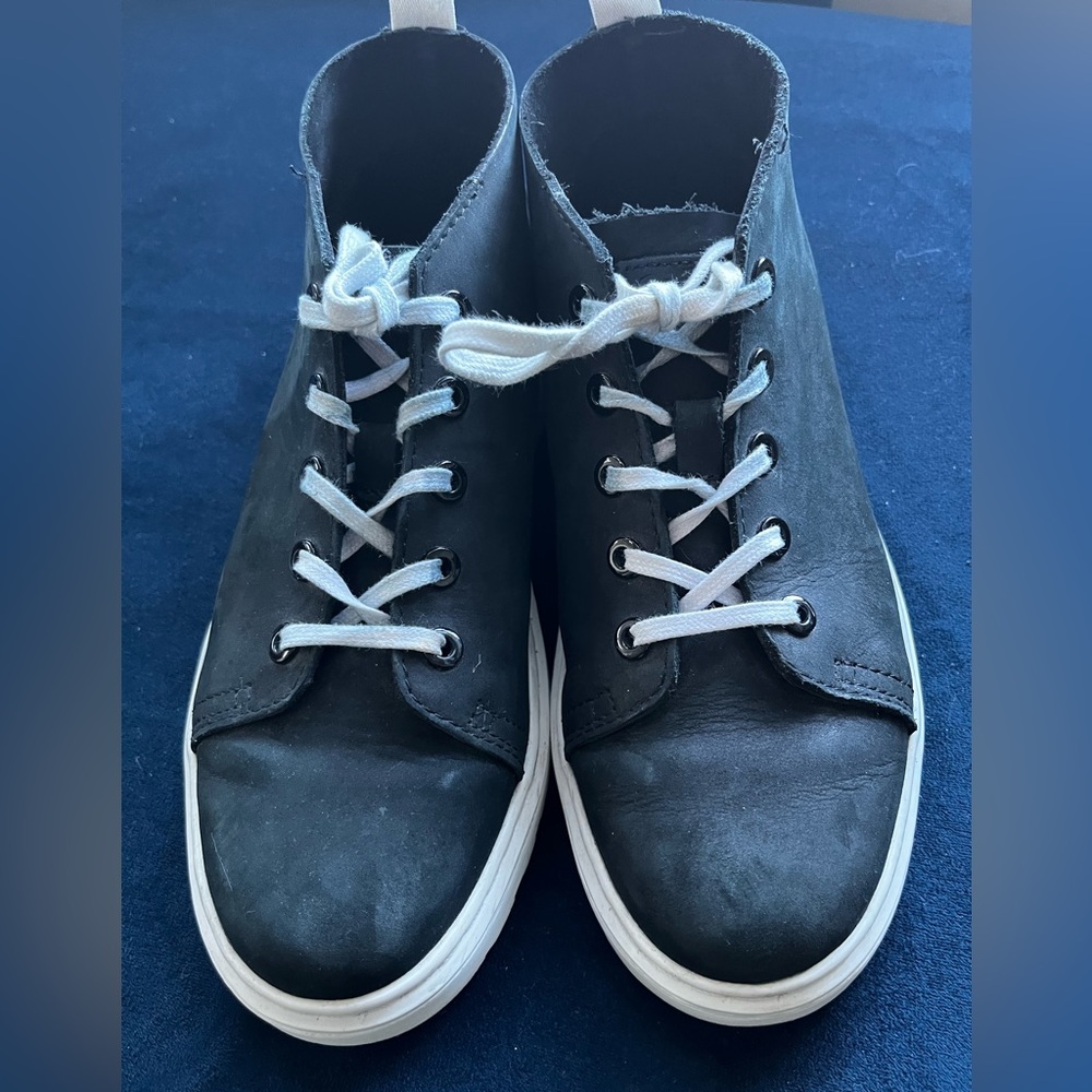 Dr Martens Baynes Chukka Boot